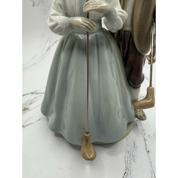 Vintage Ardalt Japan Golfers Couple Music Figurine, Romantic Golf Scene - Picture 11 of 14